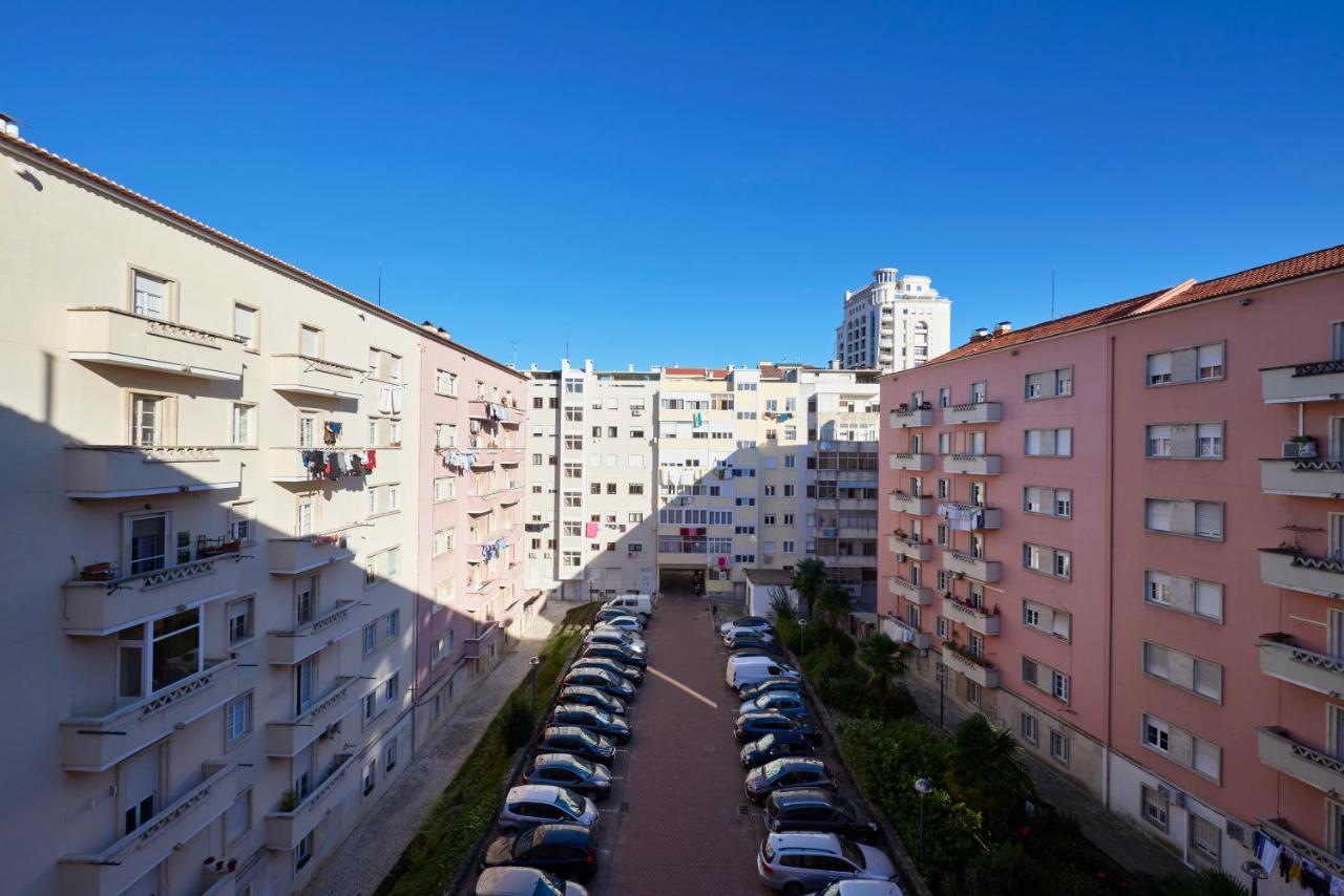 Deluxe Apt At Amazing Prime Location, By Timecooler Лиссабон Экстерьер фото